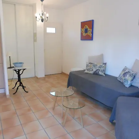 Le Cap Apartment *